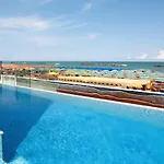 Hotell Alexander Museum Palace Pesaro