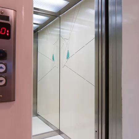 Hotell Alexander Museum Palace 4*