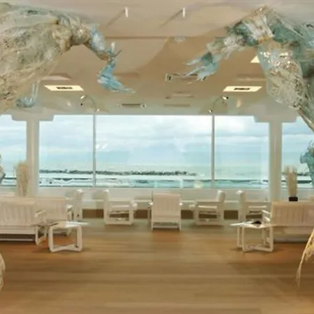 Alexander Museum Palace Hotell