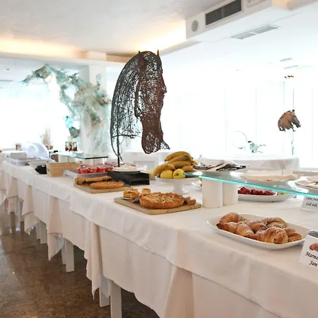 Alexander Museum Palace Pesaro