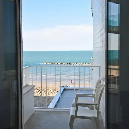 Alexander Museum Palace Hotell