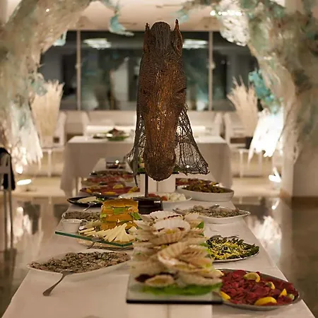 Alexander Museum Palace 4*