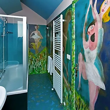 Alexander Museum Palace Hotel 4*