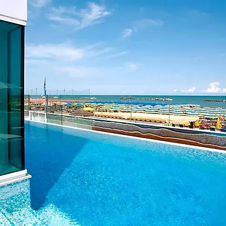 Hotel Alexander Museum Palace Pesaro
