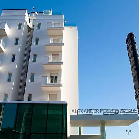Alexander Museum Palace Hotel
