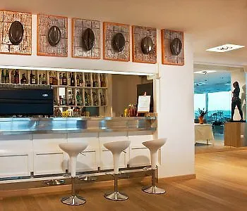 Alexander Museum Palace Hotel