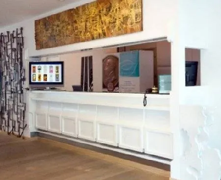 Alexander Museum Palace Hotel