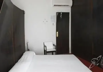 Hotel Alexander Museum Palace