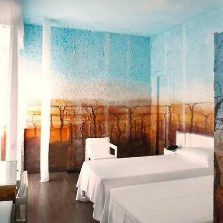 Otel Alexander Museum Palace 4*