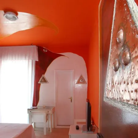 Alexander Museum Palace Hotel