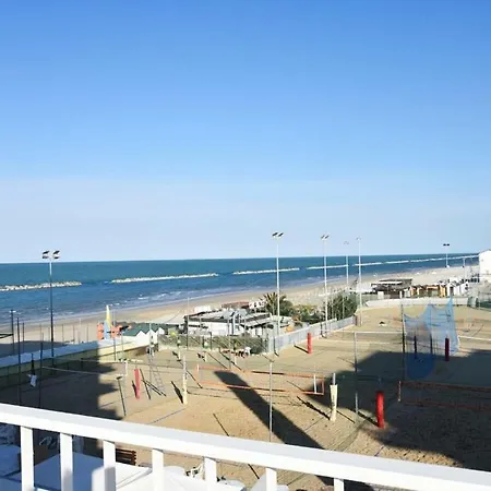 Alexander Museum Palace Hotel 4*