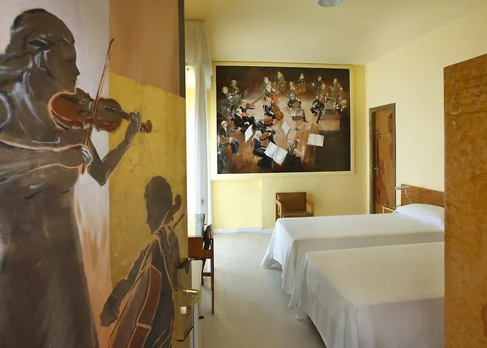 Alexander Museum Palace